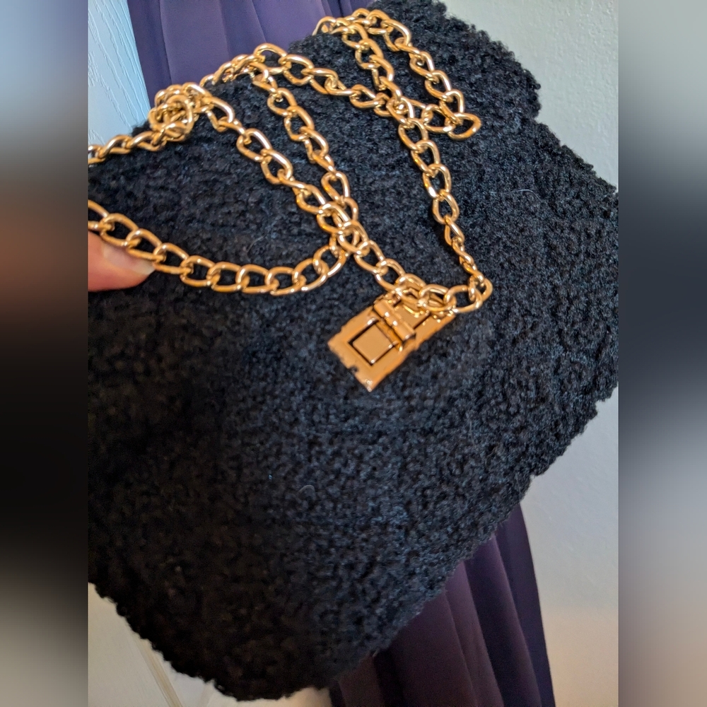 Black Mini Sherpa bag Quilted Gold Chain Twist Lock NEW